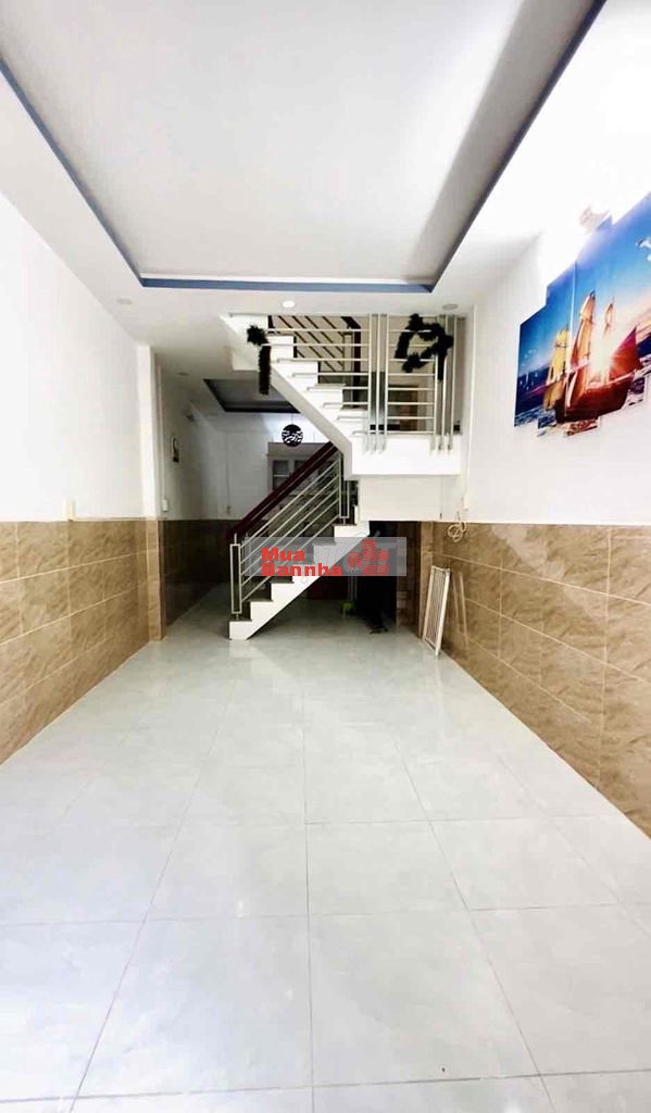 Nhà 2 tầng Ni Sư Huỳnh Liên, Tân Bình, hẻm thông, 3m x 10m vuông vức