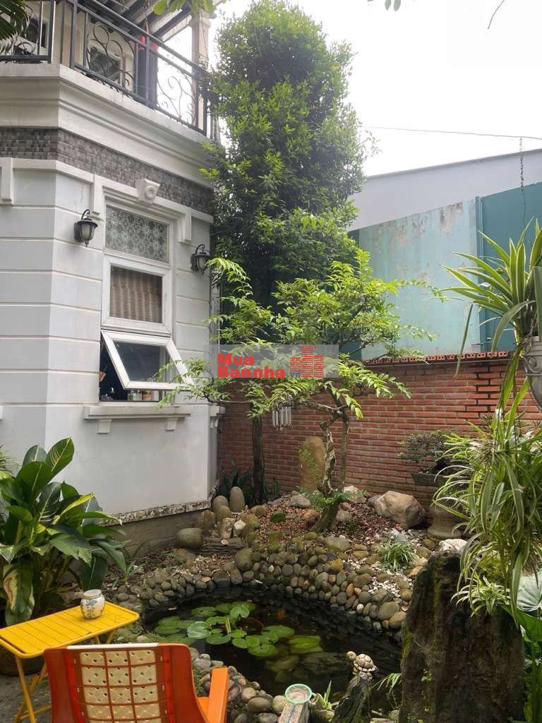 🔥 BIỆT THỰ SÂN VƯỜN 210m² – NGAY SAU LƯNG VINCOM LÊ VĂN VIỆT, Q9