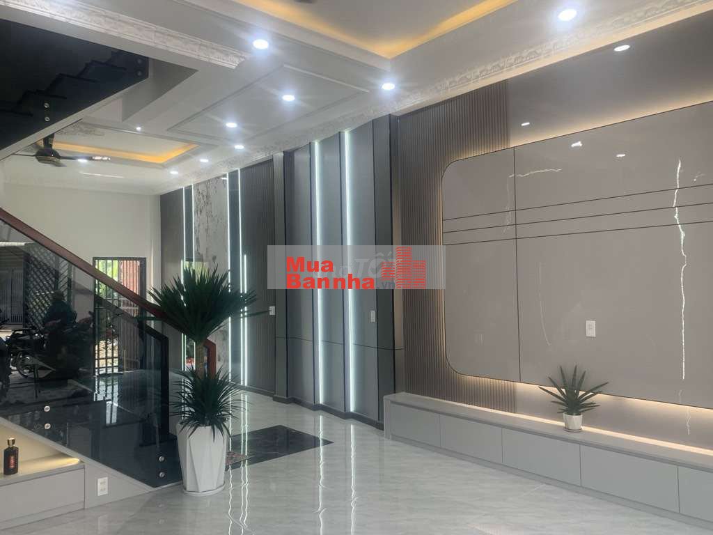 Nhanh mới kịp-nhà HXH Long Trường -88 m2 (5,5x16)-3T 4PN-chỉ 8,x tỷ TL