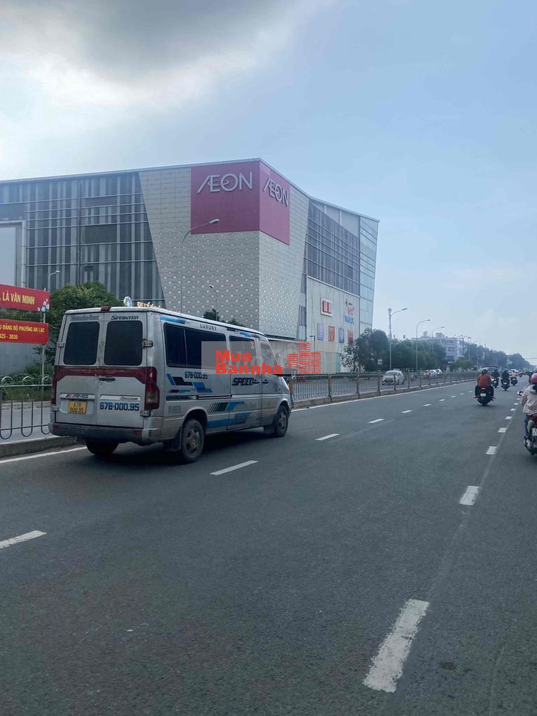 Nhà mặt tiền đường Tên Lửa, Bình Tân, 4 tầng, 105m2, thang máy, 16 tỷ