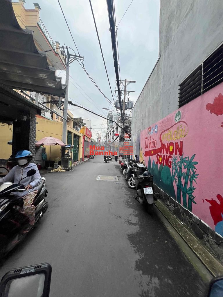 BÁN NHÀ 4PN, 1TRỆT 3LẦU, 50m2, HẺM AN NINH, CHỬ ĐỒNG TỬ, Q.TÂN BÌNH