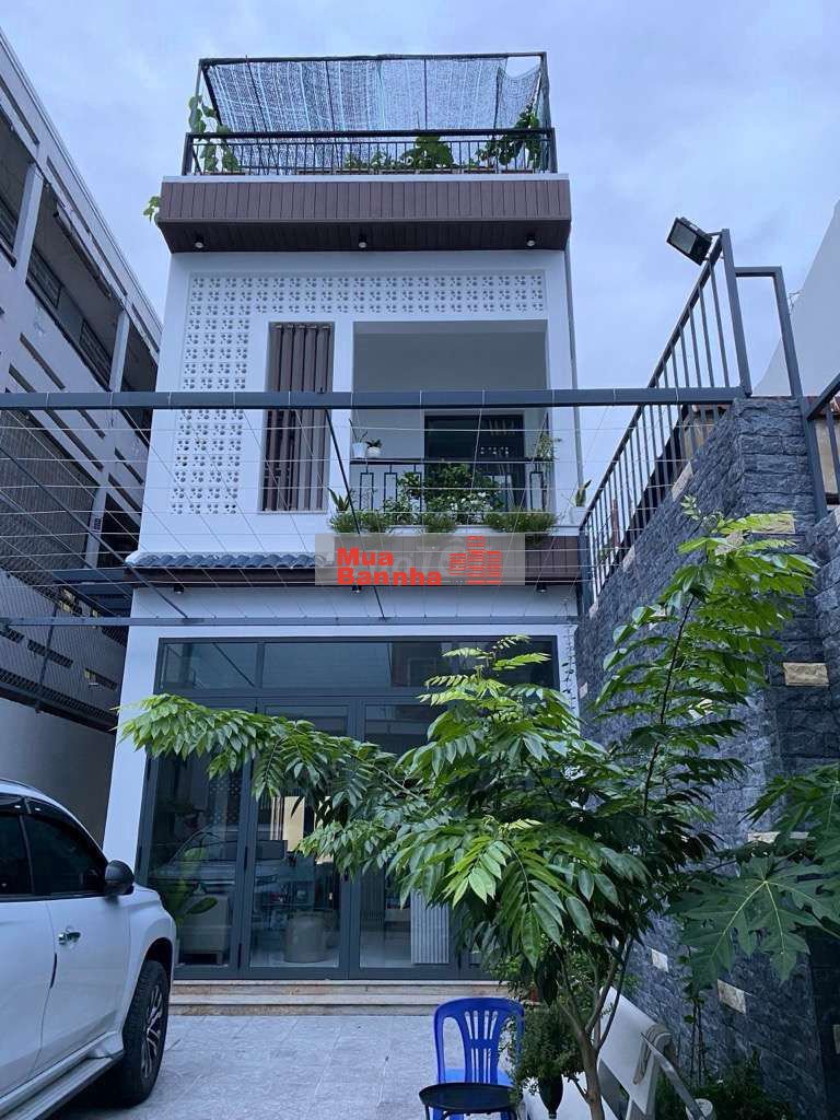 SIÊU PHẨM HiẾM 3TẦNG MT _DT: 6,7 X 27: 126M²_ PHƯỜNG BÌNH THỌ THỦ ĐỨC