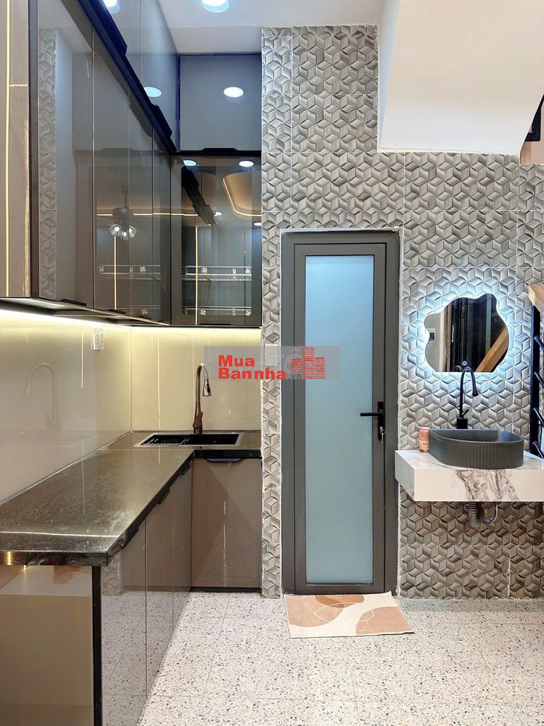 SIÊU PHẨM NGUYỄN THIỆN THUẬT-NGANG 5X4-100m2 -4 TẦNG BTCT-2 PN 3WC ST