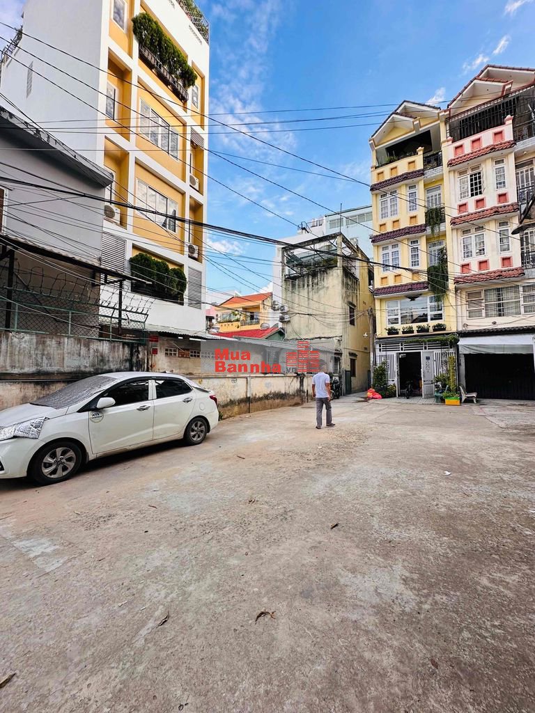 Ba mặt tiền hẻm xe hơi Nhiêu Tứ 15 x 35m 488m2 đất chỉ 60 tỷ