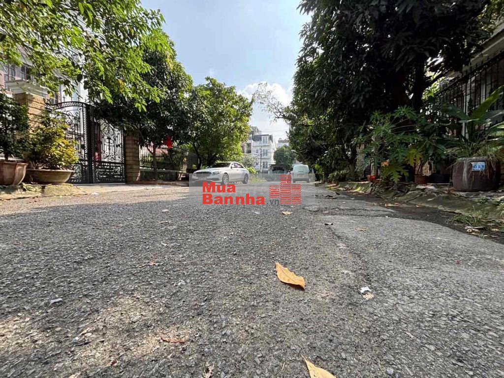 20.7 tỷ TL, 212m, hẻm 12m. Bán nhà Biệt Thự 537/ Nguyễn Oanh Phường 6