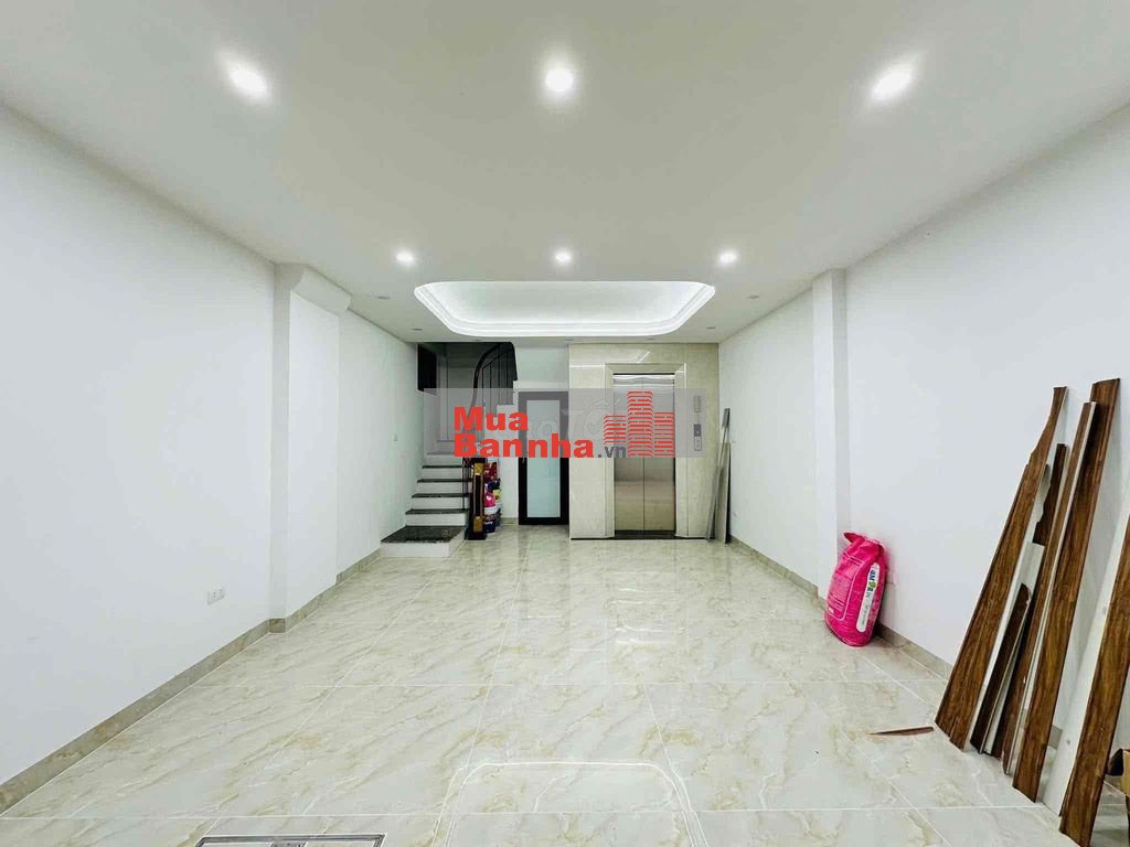 Hồ Ba Mẫu, 45m thang máy, ngõ ba gác thông tứ phía, nhà mới, full đồ