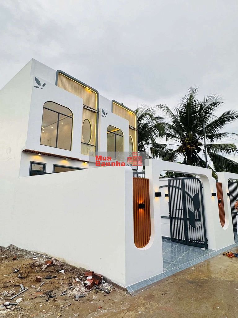 Chào Bán 2 Căn nhà 1 trệt 1 lửng mới 100% Cách trung tâmhành chính 5p