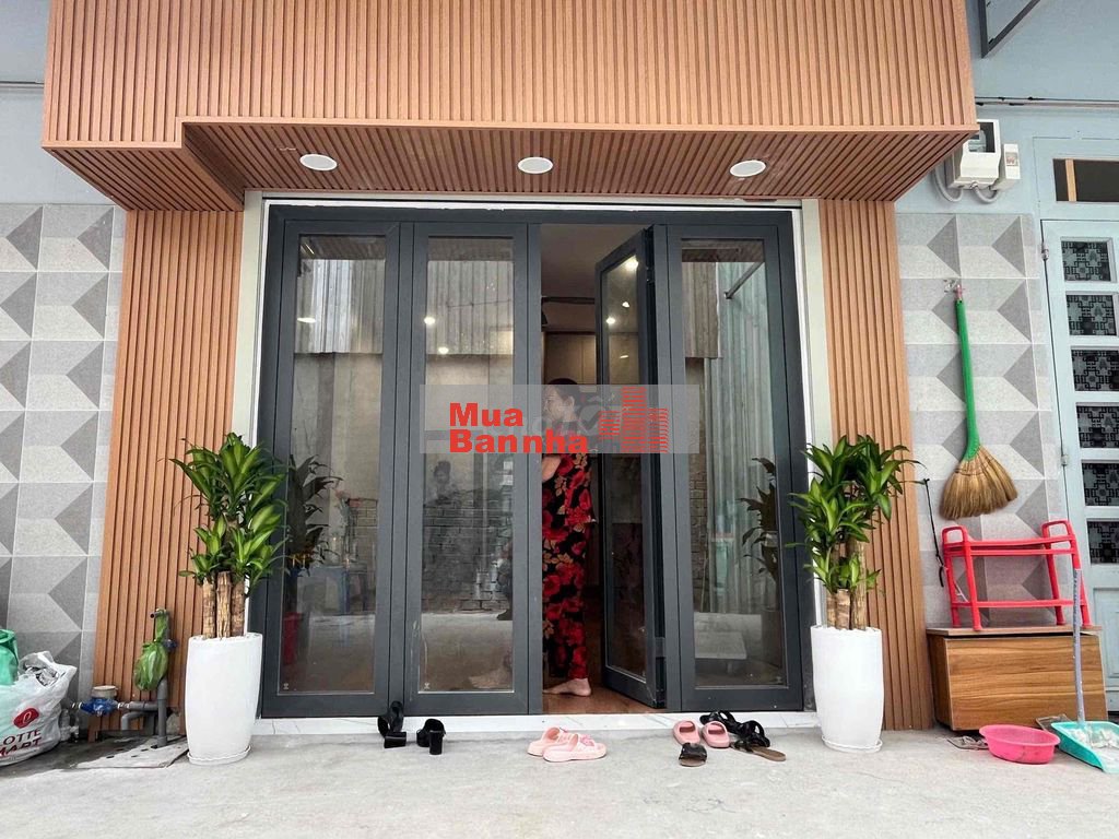 NHÀ ĐẸP FULL NỘI THẤT - XÁCH VALI VÔ Ở