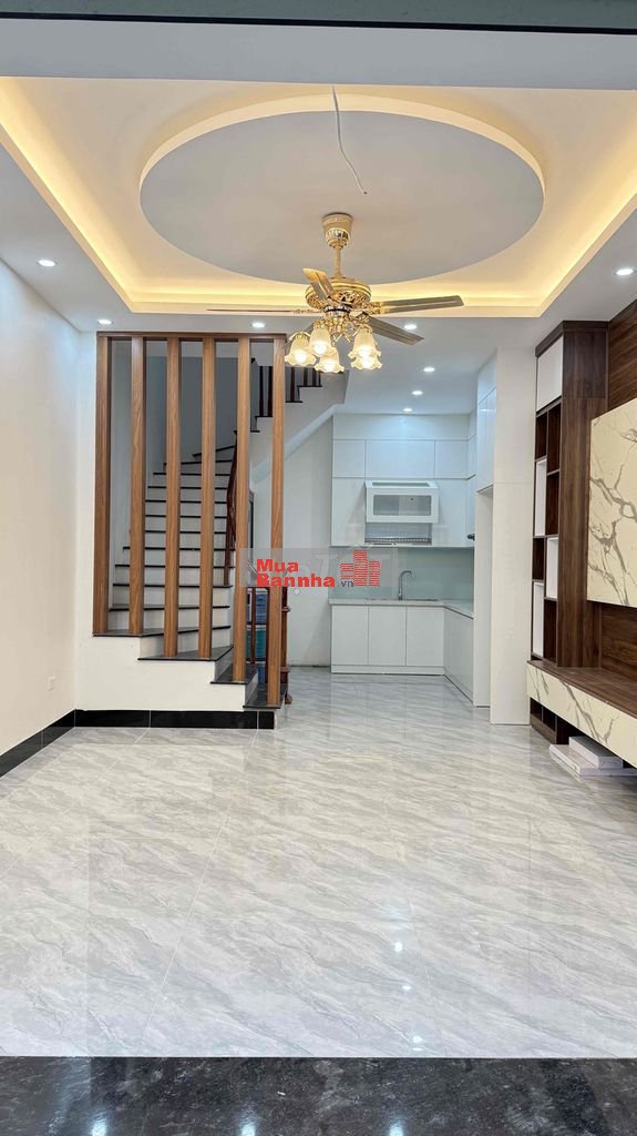 nhà 5 tầng 32m2 tại Đại Tự - Kim Chung - giá nhỉnh 4 tỷ
