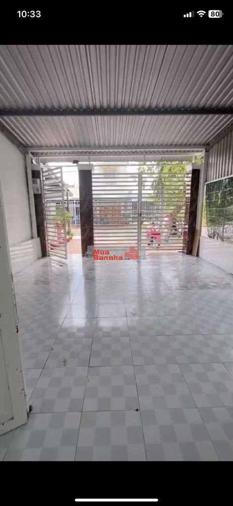 Bán nhà 125 m2 có sân rộng khu văn hoá Tây Đô