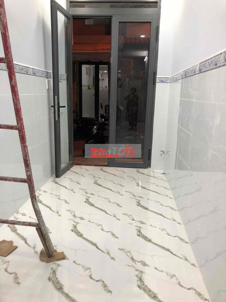 Nhà Mặt Tiền Lô L Phạm Văn Chí, 1 Trệt 1 Lầu, 3PN 2WC