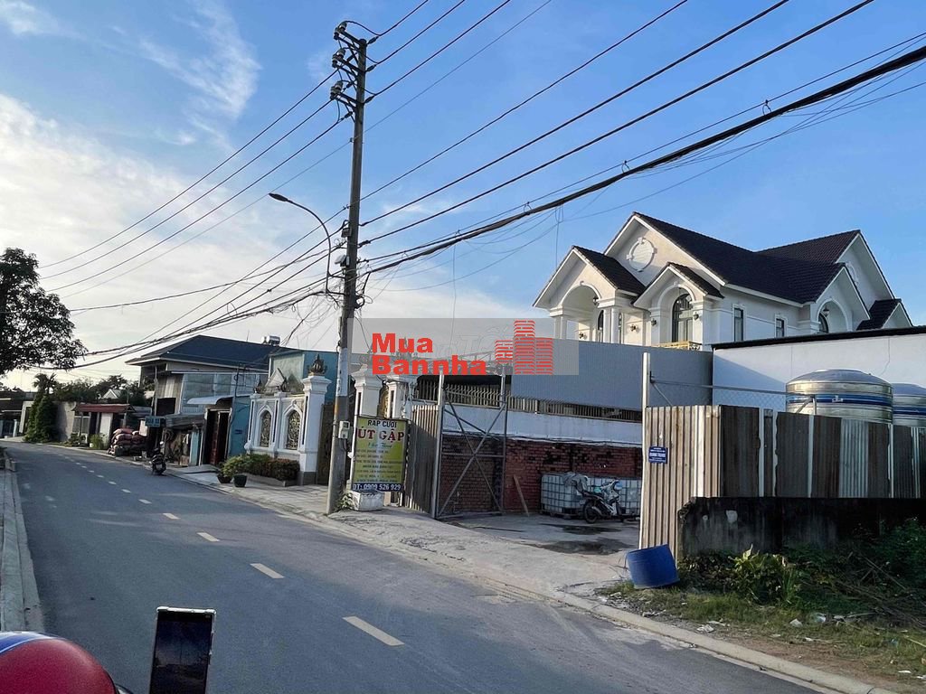 Nhà Shr 8x25M Vị Trí Đẹp Giá Tốt Mt đg Nguyễn Thị Ly KD Buôn Bán ok