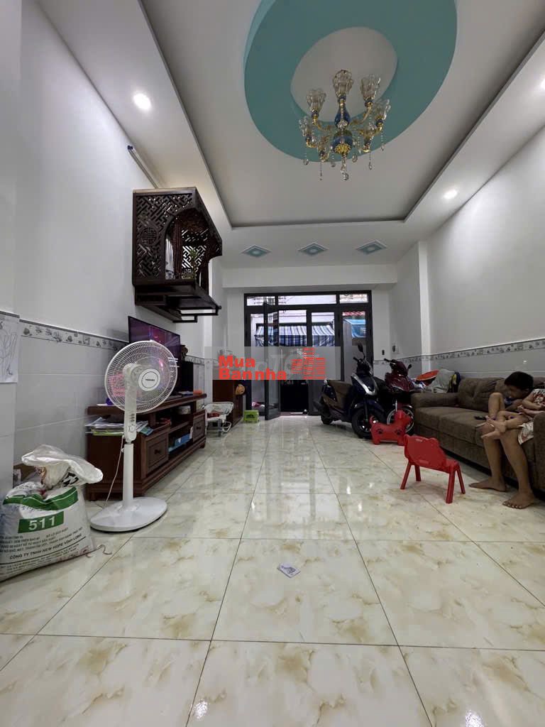 Giáp Tên Lửa - 44 m2 - 2 Tầng - Nhỉnh 4 tỷ