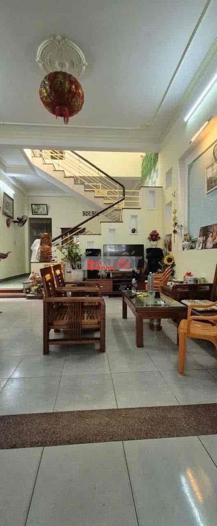 bán nhà mặt tiền nguyễn xí