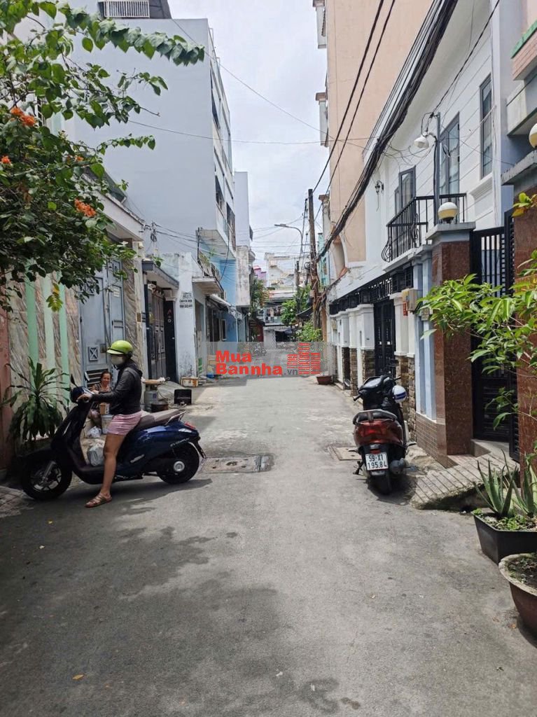 Ô TÔ THÔNG - LÝ THƯỜNG KIỆT - GIÁP NGAY QUẬN 10 - 4,4X20,7M - 13,8 TỶ