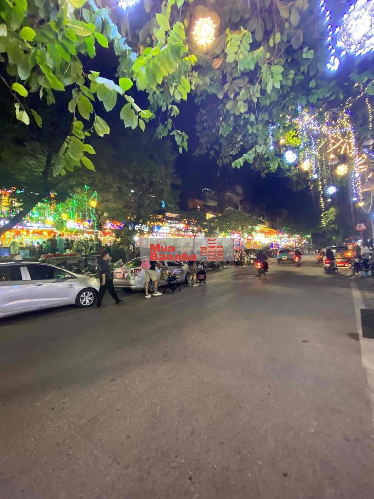 Ô tô chỉ 20m ngõ thoáng phố Phùng Hưng 5tầng chỉ 6,6tỷ