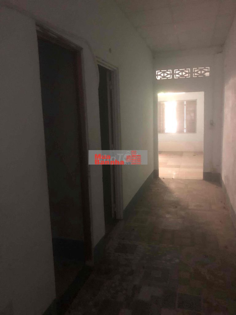 Nhà C4, 4.3 X 24 , 10m tới Nguyễn Duy Trinh Q2, có 2 pn,