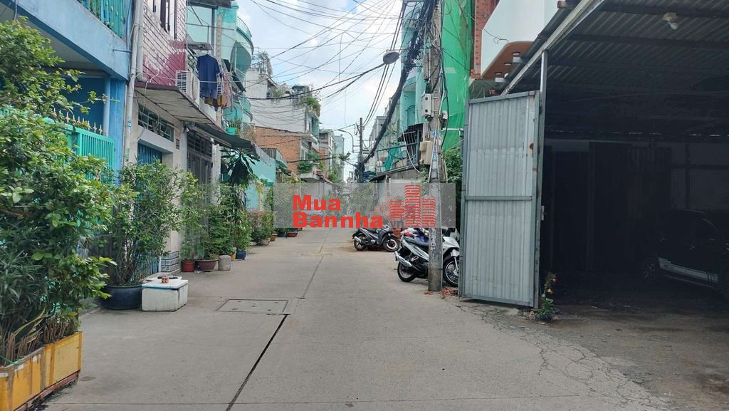 NHÀ NÁT 1600M2 -HẺM NHỰA XE TẢI THÔNG-MINH PHỤNG Q11