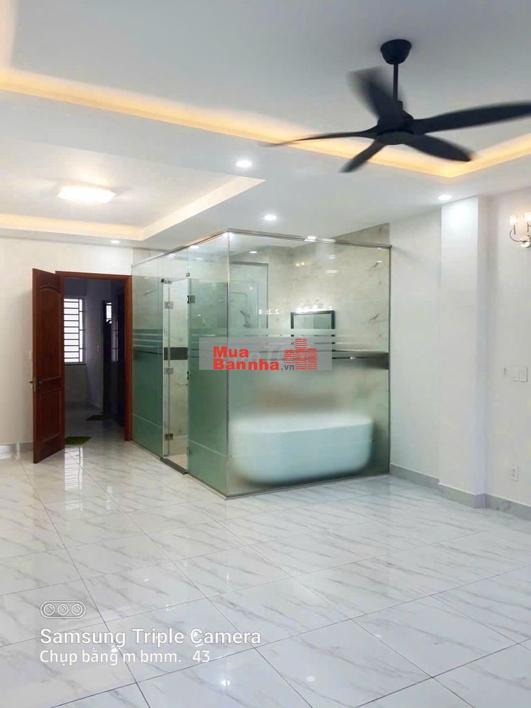 Bán căn nhà mặt tiền Nguyễn Thị Nhung, Dự án Vạn Phúc City.