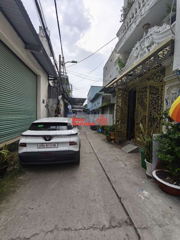 NHÀ ĐẸP BÌNH TÂN SÁT TÂN PHÚ 4,2*16M NỞ HẬU 2MT HẺM XE TẢI