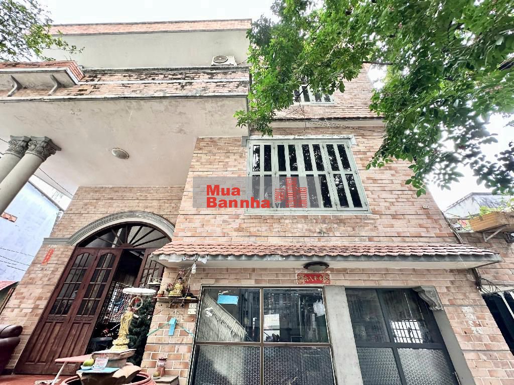 BÁN 500M2 ĐẤT ĐẸP TRUNG TÂM HCM, TẶNG NHÀ TÒA NHÀ 4TẦNG SÁT MẶT TIỀN