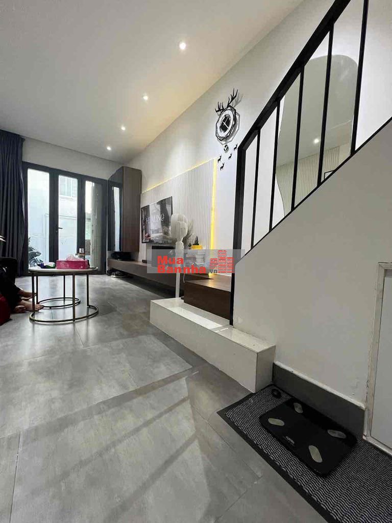 Mặt tiền đường ĐOÀN VĂN BƠ-P16-2 LẦU-2PN-2WC-Kinh doanh mua bán cực đỉ