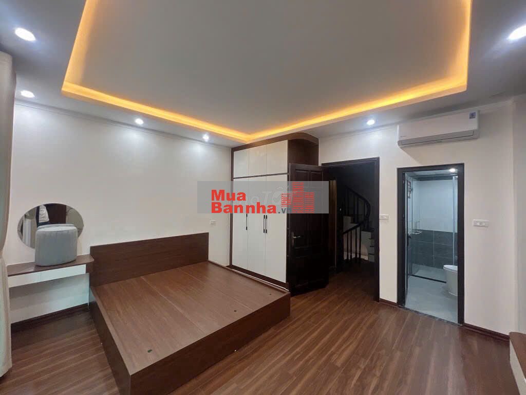 Bán nhà Trần Phú - giá 9,88 tỷ - 32m2 -Nhà mới xây-THANG MÁY SẴN