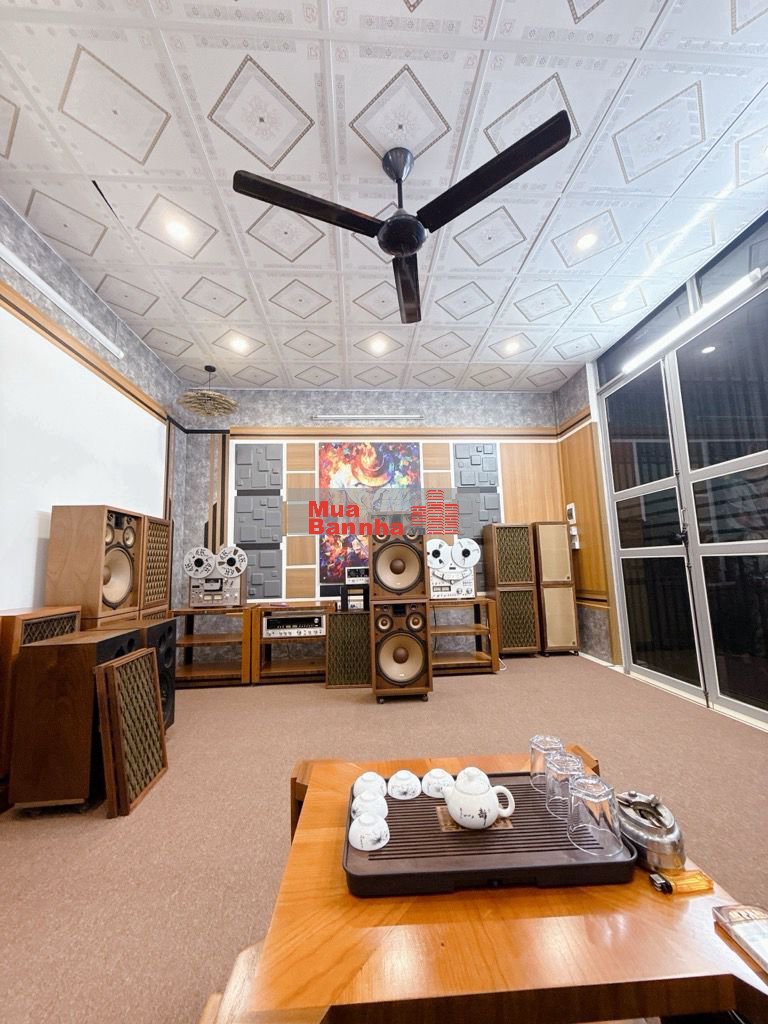 Bán nhà đất thổ cư quận trung tâm Hà Nội, mặt ngõ 3m, 24 tỷ, 200m2