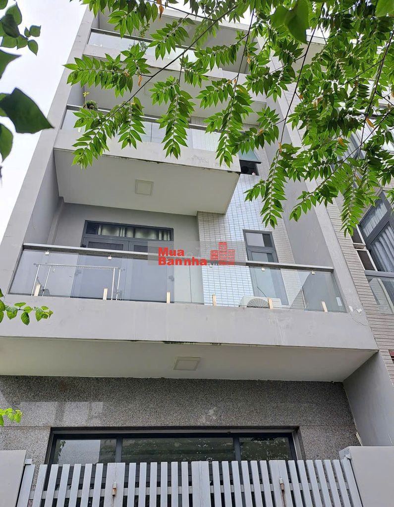 HẺM XE TẢI TRÁNH SÁT MẶT TIỀN GẦN CC CHƯƠNG DƯƠNG 4 TẦNG 5X13; 8,9 TỶ.