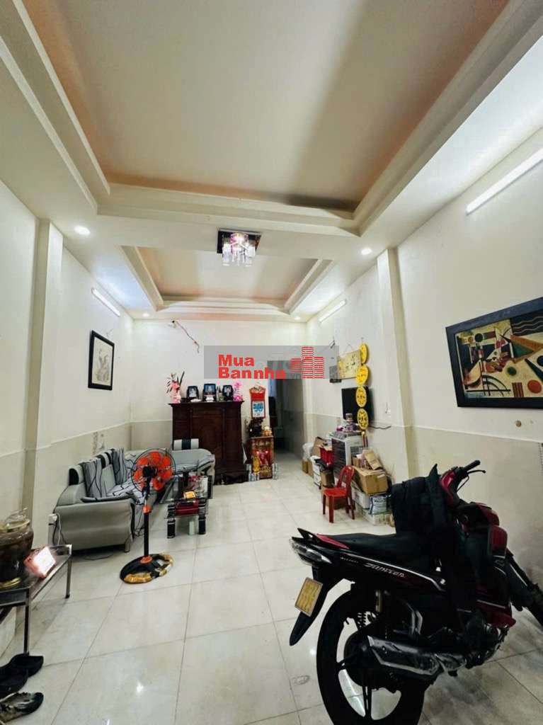 6,5 tỷ đg GÒ DẦU
CÁCH 30M RA MT KHU VỰC AN NINH
DT 4X15 -1TRỆT 2LẦU