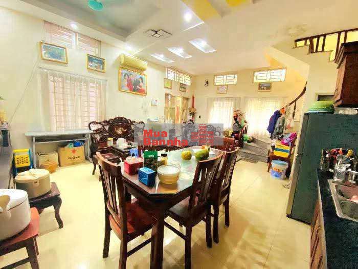 TT Cầu Giấy, ngõ nông, 3 gác phi, dân xây, yên tĩnh, văn minh 37.9m*5T