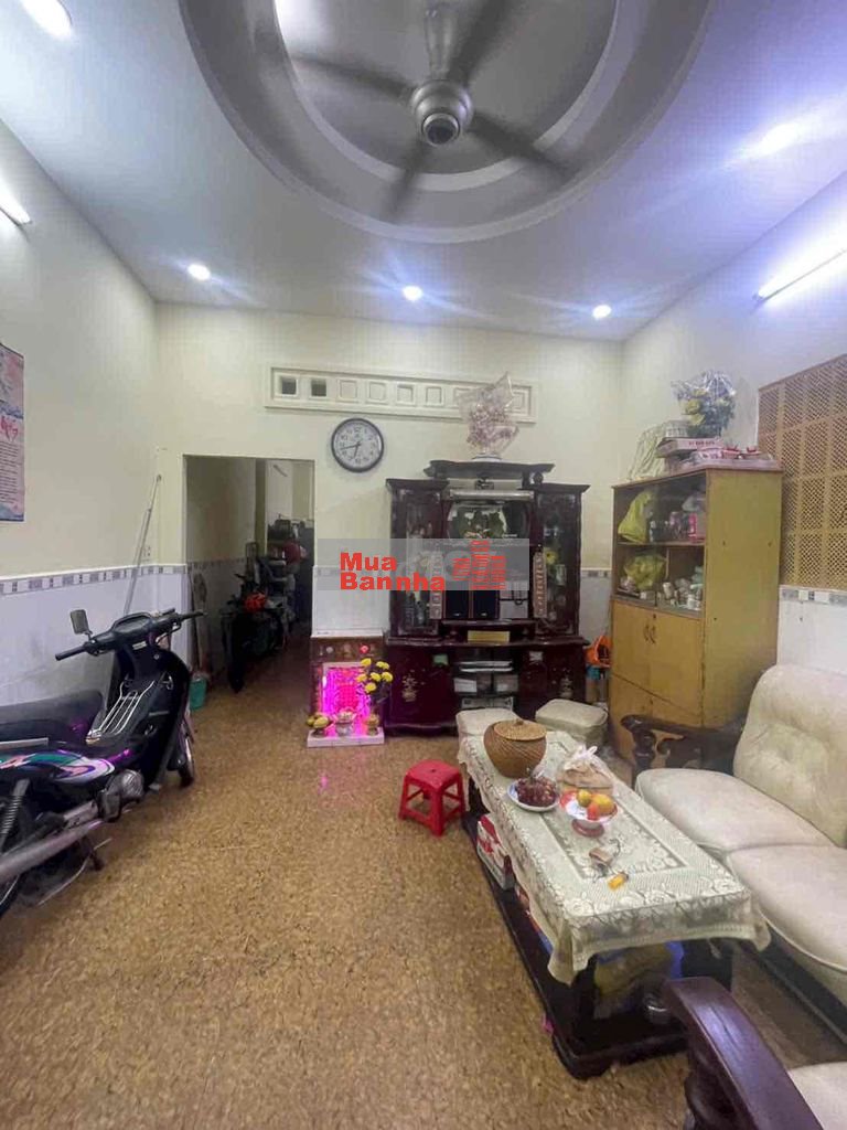 nhà 3 tầng hẻm xe hơi thông,gân chợ binh tiên và binh tây