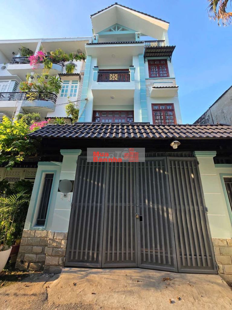 Bán nhà 5,5 x 21 đúc 3 tấm hẻm 5m 1/ Lê Văn Thọ, CV Làng Hoa