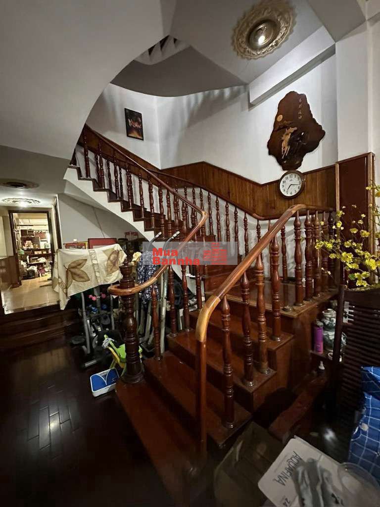 Bán nhà 7,5 nở hậu 10 x 40 sổ gần 400m2 HXT 1/ Nguyễn Văn Lượng