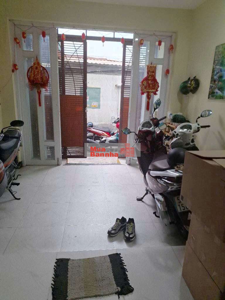 BÁN NHÀ 2 TẦNG - HẺM HUỲNH TẤN PHÁT - GIÁ 3,35 TỶ - 45M2