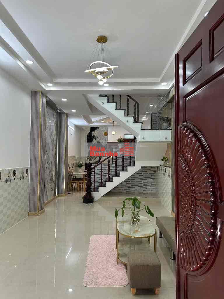 NHÀ ĐẸP CẠNH KCX TÂN THUẬN – Ở NGAY – GIÁ NHỈNH 6 TY