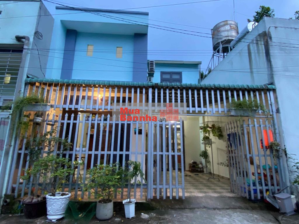 Chính chủ bán nhà riêng 72m, ngang 6,5m, sân ô tô