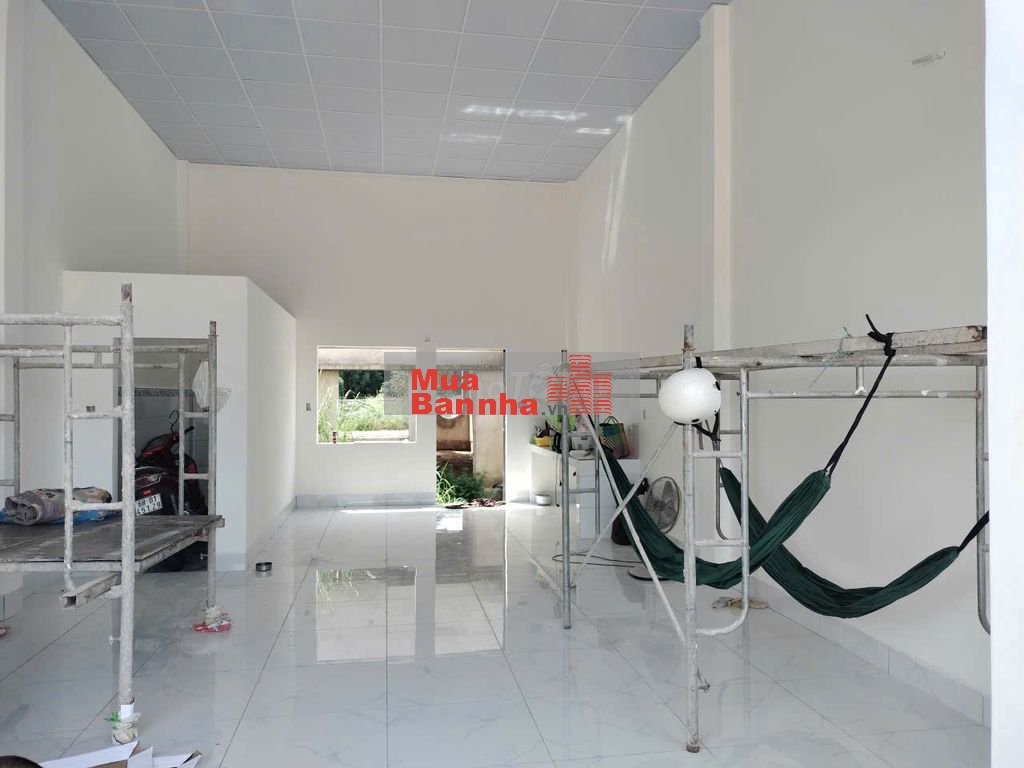 Cần bán gấp căn nhà cấp 4, 5x30 sổ riêng tại xã Bàu Bàng