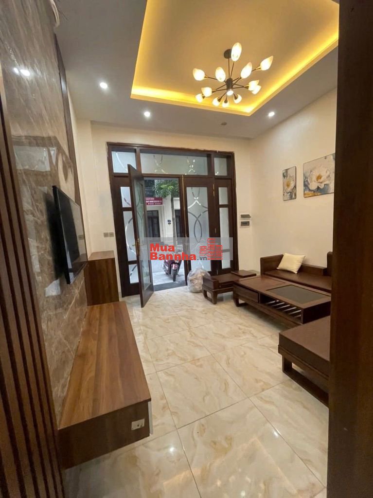 (Gần Vincom) Bán LK Sao Biển 56mx5T hoàn thiện 7.8 tỷ oto tránh có sổ