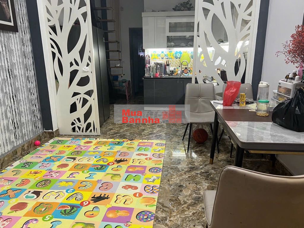 Nhà Dân Xây 50m2 Thạch Bàn Cổ Linh – Ô Tô Qua Cửa Ngõ Thông – 8.15 Tỷ