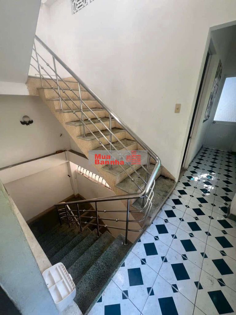 NHÀ 3 MẶT KIỆT Ô TÔ NGŨ HÀNH SƠN