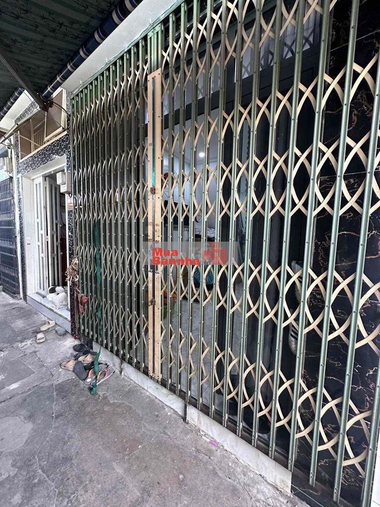 Nhà Bán 2 Tầng Đuong trinh dinh trong Tan phu