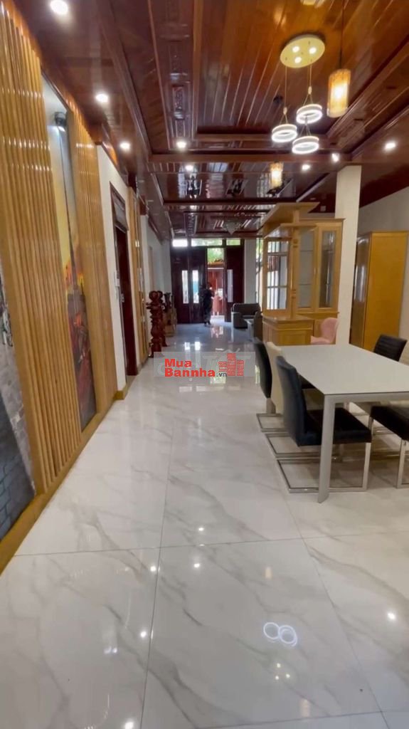 Căn biệt thự siêu vip đường Bùi Tá Hán