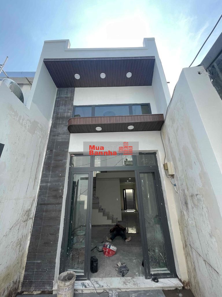 NHÀ PHỐ HIỆN ĐẠI SỔ HỒNG RIÊNG ĐẦY ĐỦ NỘI THẤT-HẺM 1247 HUỲNH TẤN PHÁT