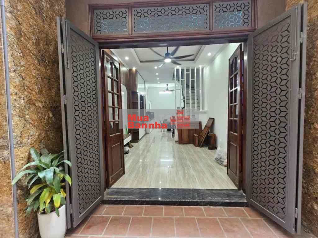 Bán Nhà Phố Hoàng Văn Thái