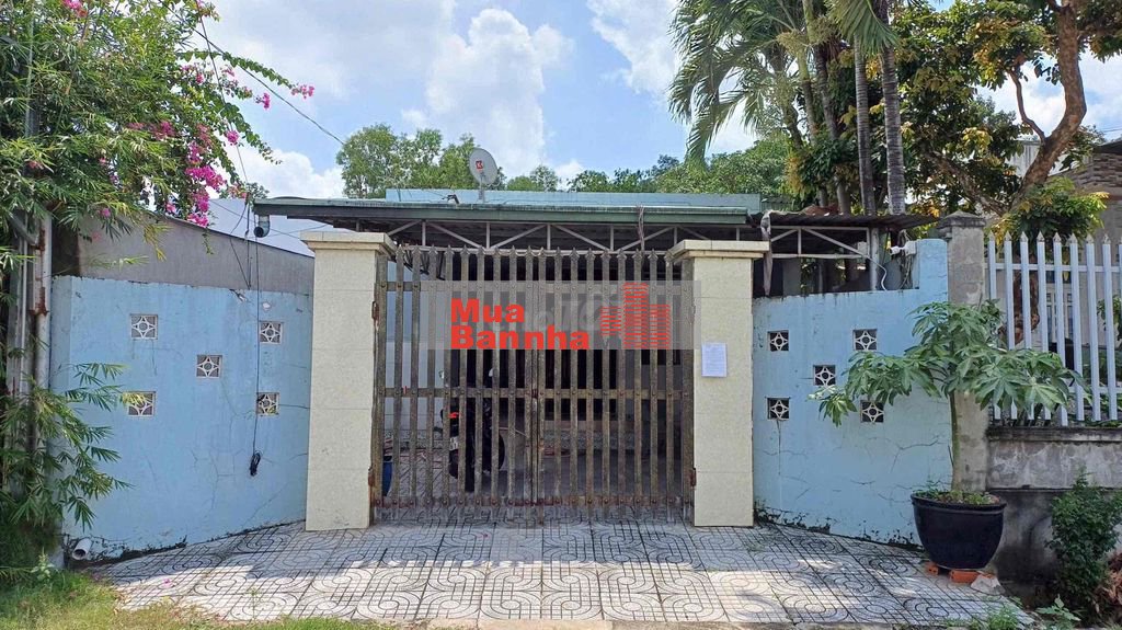 Bán Nhà mặt tiền tại P. Tân An, Thủ Dầu Một. Cách Đại Nam 1.5Km