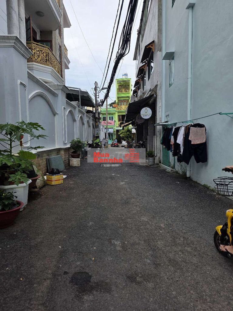 Nhà 4.5×9m 3 tầng hẻm 5m Lê Quang Sung P9