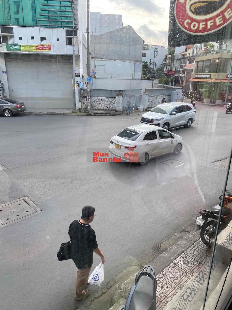 cần bán nhà vị trí đẹp giá tốt khu VIP Hoàng Việt