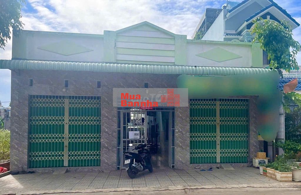 Bán Ngộp Dãy Trọ Thới Hòa Bến Cát 300m2 1,45 tỷ.Thu Nhập 18tr/tháng