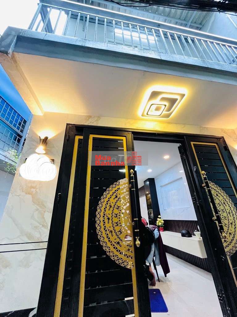 Nguyễn Tri Phương Q10 -Hẻm thông -3 tầng -chỉ nhỉnh 5 tỷ